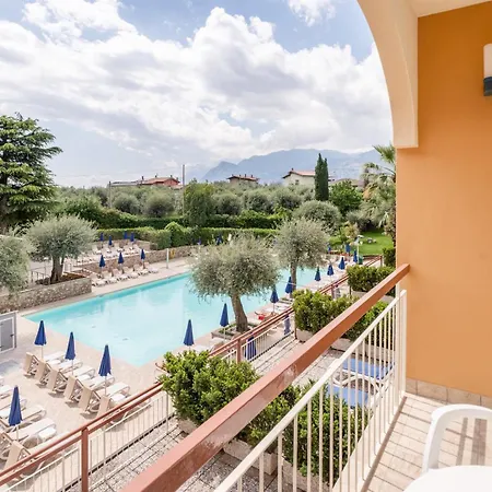 Majestic Palace Hotel 4*